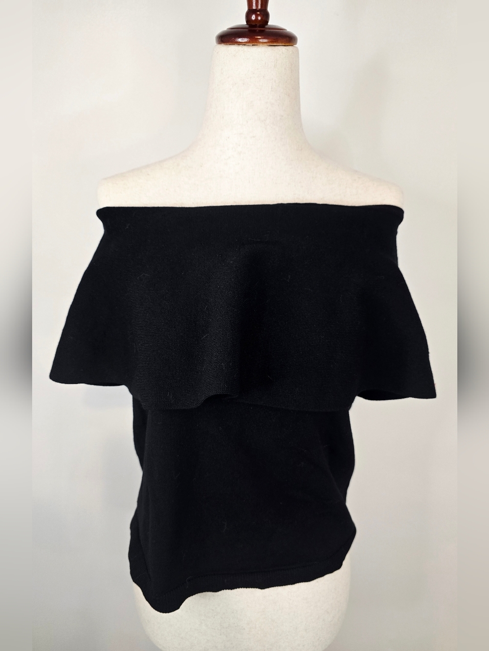 Ann Taylor off shoulder ruffle top black minimalist date night summer Feminine